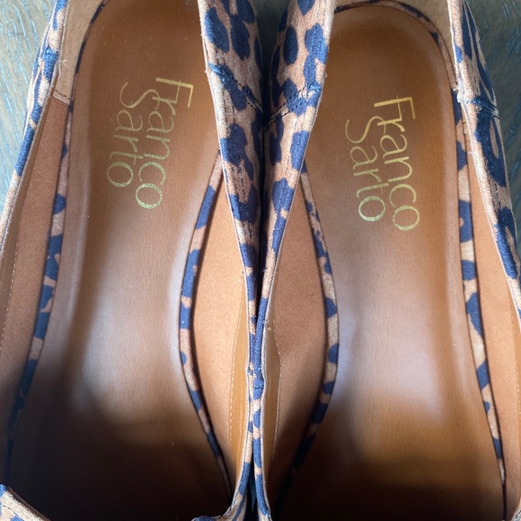 Franco Sarto Raisen Knotted Flats - Picture 3 of 5